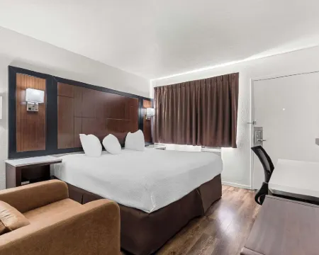 Econo Lodge Stockton Near I-5 Fairgrounds Hotels in Stockton