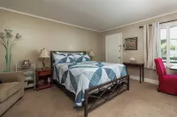 Ocean Terrace Condominiums Hotels in Lincoln City
