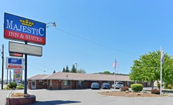 Majestic Inn & Suites
