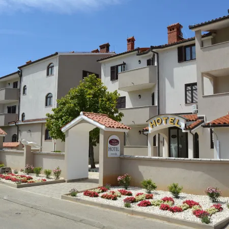 Hotel Villa Letan
