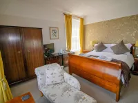 Sinai House Hotels in North Devon District