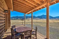 Stunning Mountain Views: Livingston Cabin w/ Deck! - Wifi