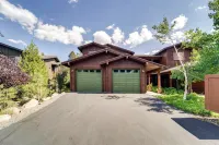 Boulders Truckee Condo Near Donner Lake + Skiing! - 3-Star