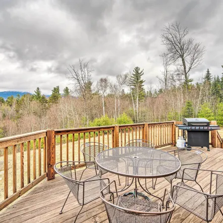 Deck, Grill & Views! Carroll Log Cabin Near Hiking