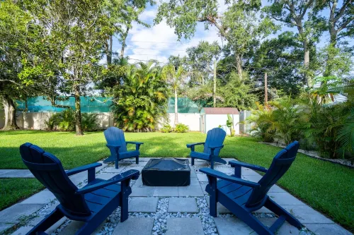 Jacuzzi.5 Mins to Beaches. Pet Friendly. Hotels in Bay Pines