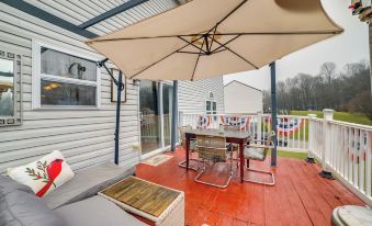 Pet-Friendly Apollo Home w/ Furnished Deck!