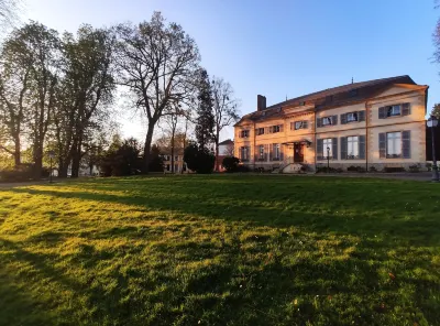 La Maison Verneuil Hotels in Gueugnon