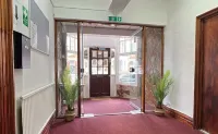 Campbells Guest House Hotels in Braunstone Town