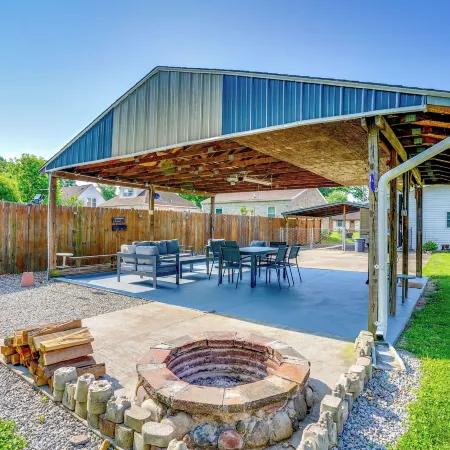 Pet-Friendly Clarksville Home w/ Central A/C