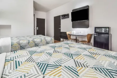 Motel 6 Cleburne, TX Отели в г. Клберн