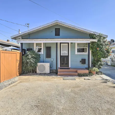 Charming Craftsman Cottage with Garden and Hot Tub!
