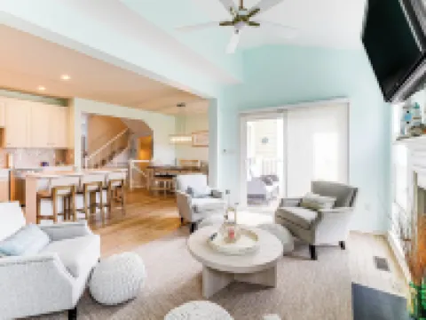 Bikes, Kayaks, Pool: Getaway 3 Mi to Bethany Beach Hotels in Millville