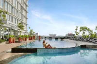 ไอบิส Samarinda - ที่มีสระว่ายน้ำ