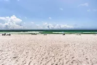 Chic Fort Walton Condo ~ 2 Blocks to Beach! - Condos