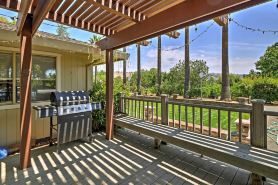 7 Mi to Dtwn Gilroy: Spacious Home on 20 Acres!