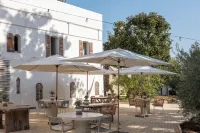 La Bâtisse en Blanc Hotels in Vallauris