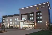 La Quinta Inn & Suites by Wyndham Amarillo Airport