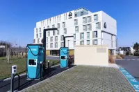 Hôtel AKENA Nantes Aeroport - parking