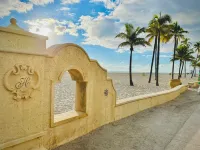 St Maurice Beach Inn
