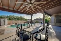 5 Mi to ASU: Tempe Home w/ Heated Pool & Fire Pit - Homestays