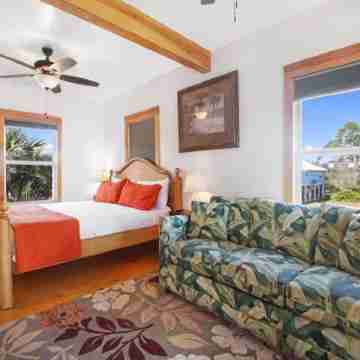 Best Hidden Location on Paradise Island. Walking Distance from Beach Rooms