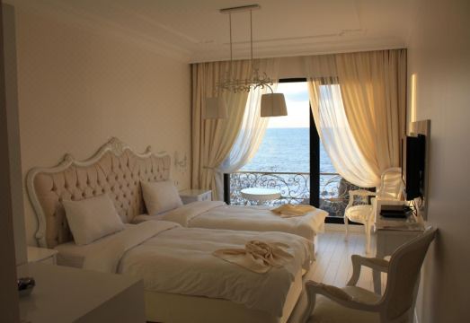 밥-이 잘 코나클라마 베 레스토랑