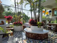 Ban Thor Phan Hotels in 
