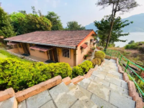 拉瓦薩湖景小屋 拉瓦沙酒店