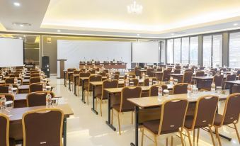 Balcony Hotel Sukabumi