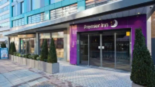 倫敦温布爾登百老匯普瑞米爾酒店 默頓酒店