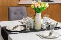 Stylish Apartment with Cozy Vibes with Shelter のホテル