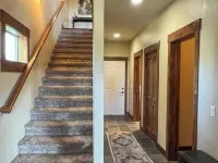 Lakeview Getaway-Walk To Downtown Bigfork, Rated #1 Lake town in USA Hotels in Bigfork