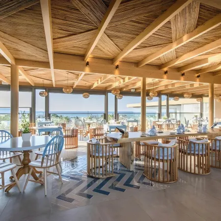 Stella Island Luxury Resort & Spa (Adults Only)