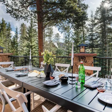 Cherry Ridge by AvantStay Incredible Mountain Mansion w Game Room Hot Tub Views