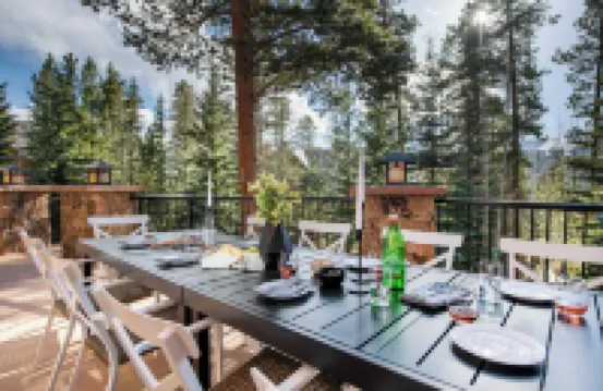 Cherry Ridge by AvantStay Incredible Mountain Mansion w Game Room Hot Tub Views