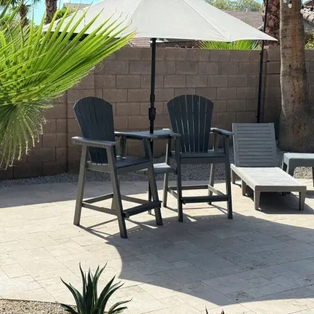 ~Heated Pool/Spa, King Bed, Amazing Backyard & Location! Hiking, Biking, Parks