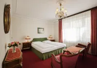 Pension Suzanne - Pensionat