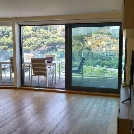 3 bed Ocean Spa Plaza Luxurious flat