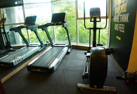 2. 엠피이언 호텔..