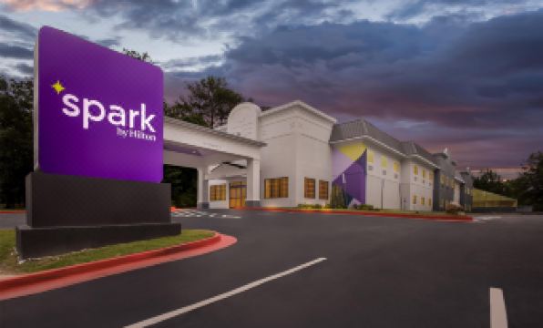 Spark by Hilton Duluth