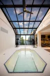 Granville Island Hotel - Romantic