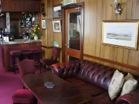 Plas Isa Hotel