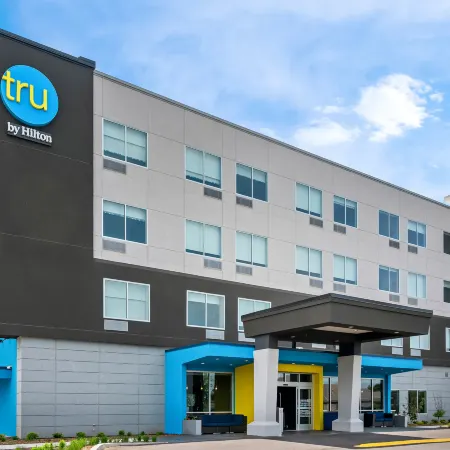 Tru by Hilton Holland MI