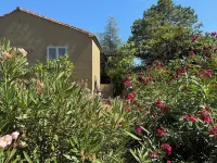 AIR-CONDITIONED VILLA 6 PEOPLE HEATED PRIVATE POOL NEAR PORTO-VECCHIO