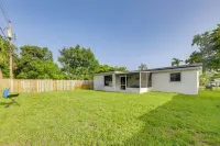 Private Yard! Getaway 3 Mi to World Cup Matches