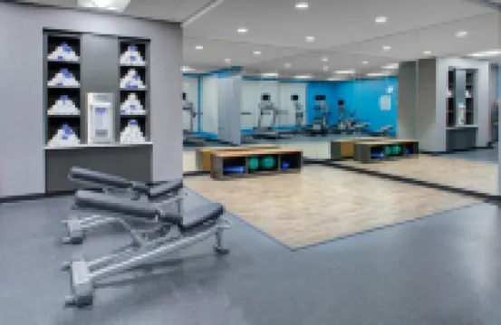 萬楓飯店及套房貝克斯菲爾德北/機場