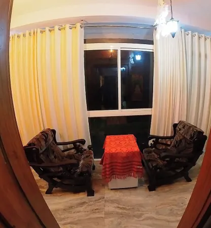 A Riverside Retreat  Holiday Home with Kitchen B1 - Deluxe 2+1-Wi-Fi-AC