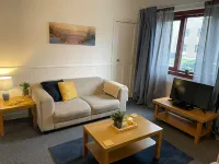 Montrose - ground floor 3-bedroom flat Hotels in Montrose