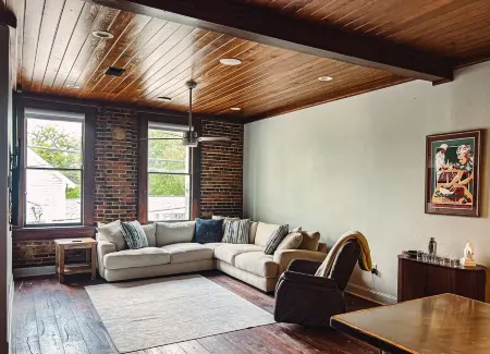 Spacious Luxury Condo in the Heart of Downtown Hammond!