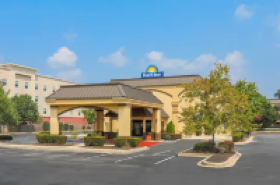 Days Inn by Wyndham Newark Wilmington Hotels in 